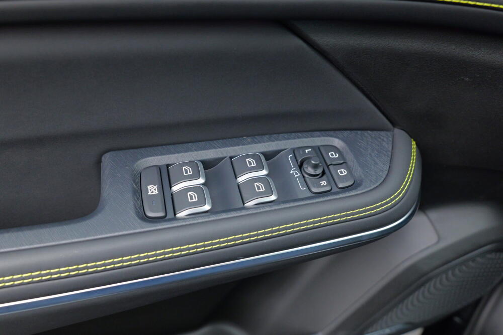 751d4cc9-20af-4079-bb99-af4f9af9ef04-full