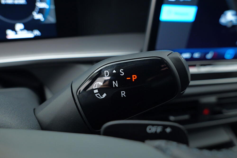 a7211d90-4b29-4f02-aa9d-ccab47479513-full