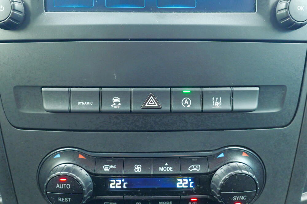 70427afa-c05c-4849-bd7f-6e283a1b8243-full