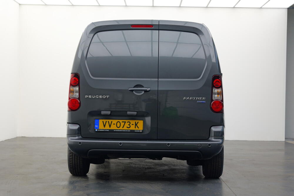 2e1bd018-2a76-4398-bc8b-91f21248db5b-full