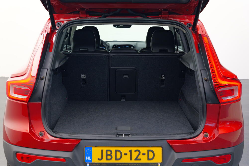 b446980e-bf0c-48de-8ed3-be671800ace4-full