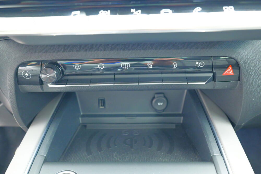 10bb441a-40f5-4e3c-8c60-d87cda676c9b-full