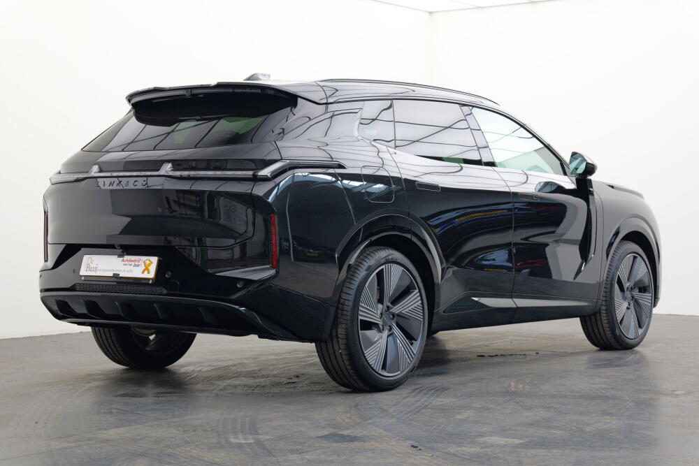 eac58583-8c9b-4afc-be26-8a5b3675ad3d-full