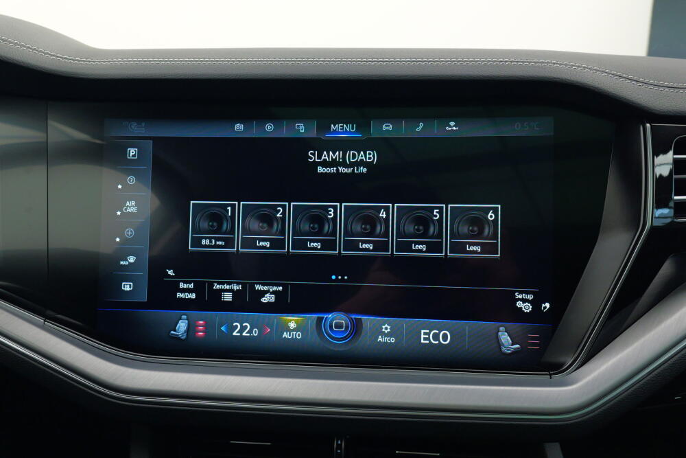 e8fe4477-88c8-4edb-bdd3-e62912670e13-full