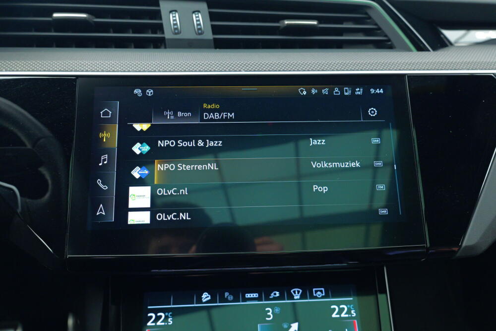 8c9762ae-4b0f-4443-a254-83325b8caadb-full