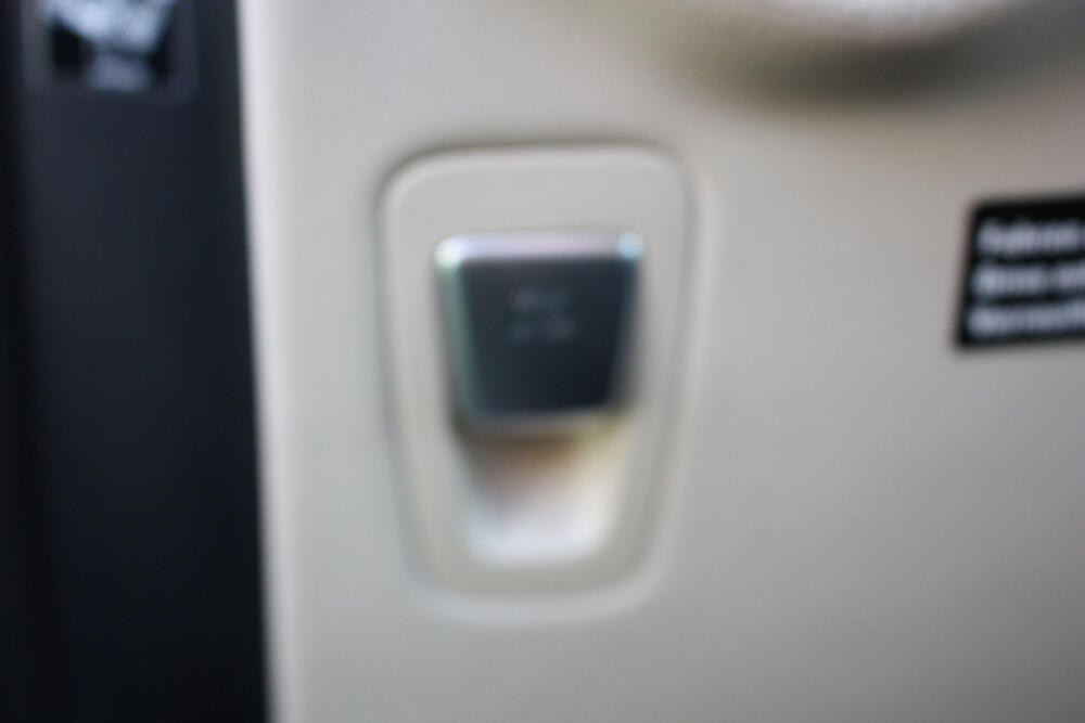 1d93e757-b616-44e8-a840-21850466a35f-full