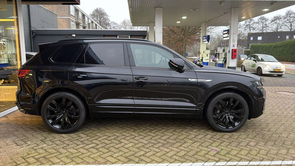 27801312-8d49-4cb1-a4b5-14353a90245a-full