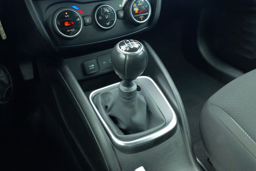 b5648dc6-c6f3-4aed-85d2-19c8f6e476e6-full