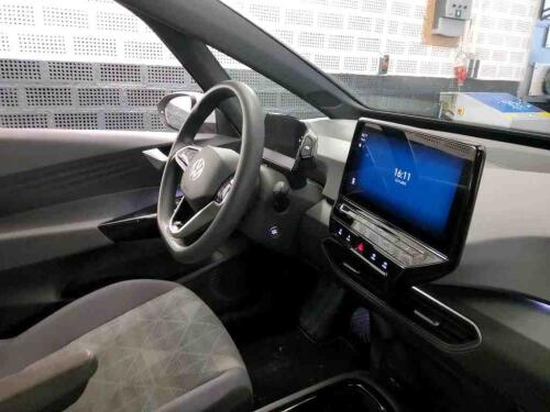 95b865ca-eeff-4083-8c99-7baa8f049d10-full