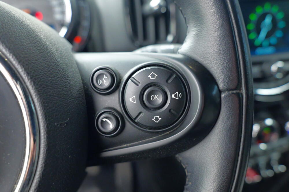 b9787b63-1062-4dfa-9f0f-cce1dd1c6457-full