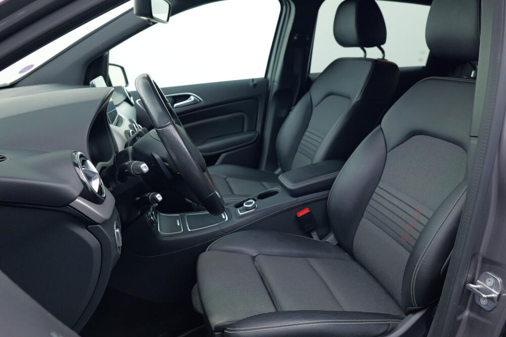 803d3030-162c-4896-8634-84fb76f438ea-full