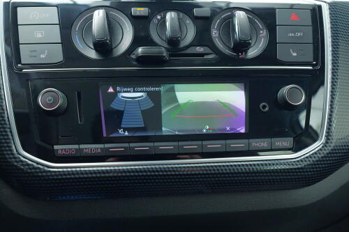 dd70296e-141a-4c50-8909-9f4a40a7b88f-full