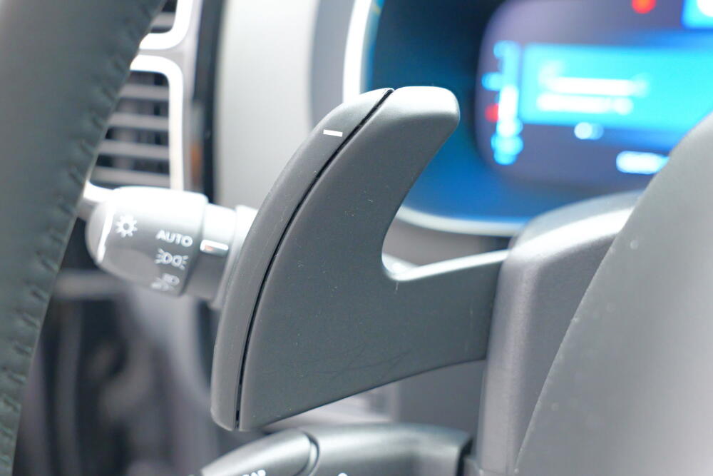 33eefaac-7cd9-4921-bb2a-ca65ddf91359-full