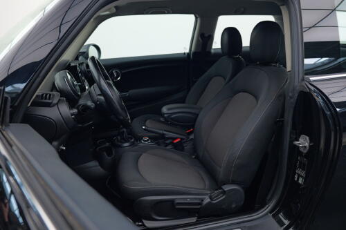 c9bc006b-15ec-4d7c-a381-b8dab6356c9e-full