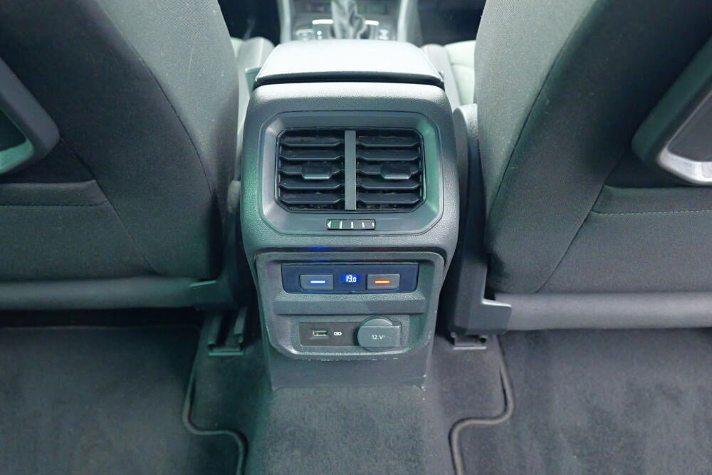 d987622a-d386-4dbd-b963-c0e39c2ab2ea-full