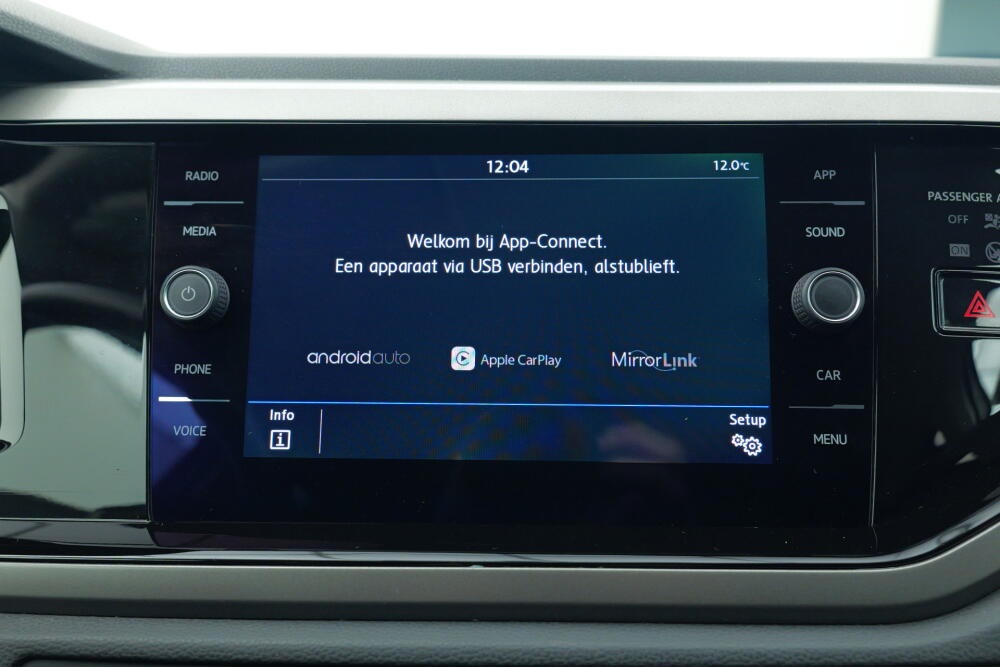 a0156e8d-fb7c-4ee2-866b-17d7b2601dad-full