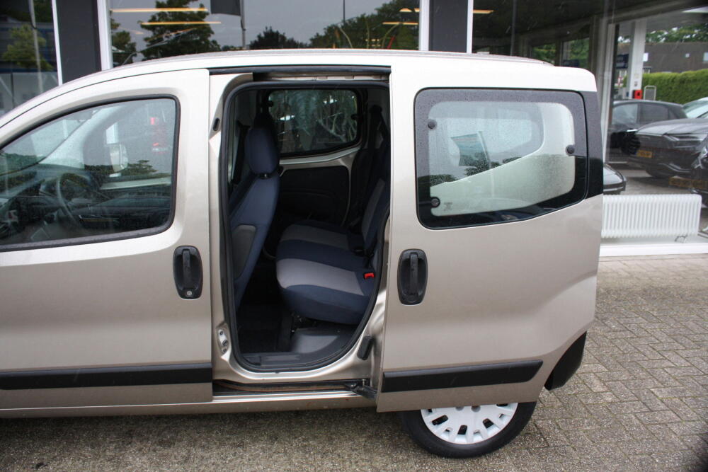 60a1b795-48d8-4e3f-842a-6f708511e23e-full