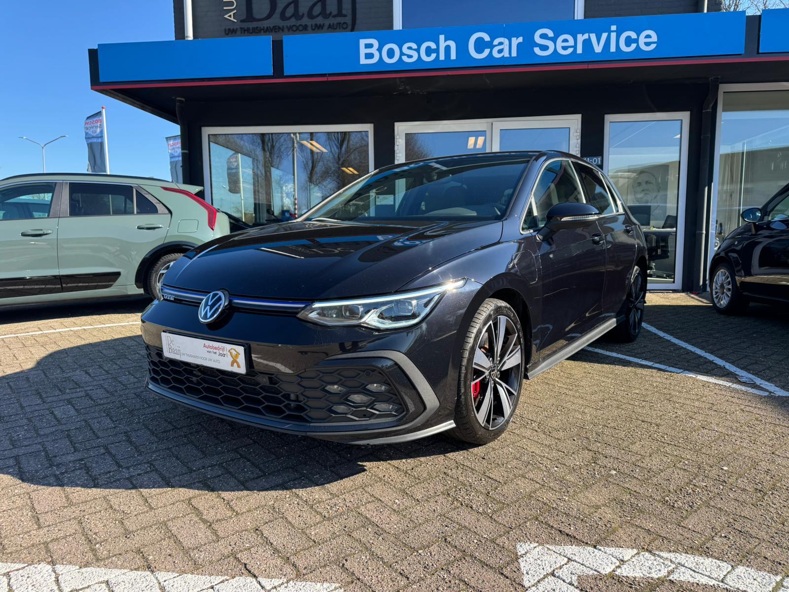 Volkswagen Golf - zwart hybride