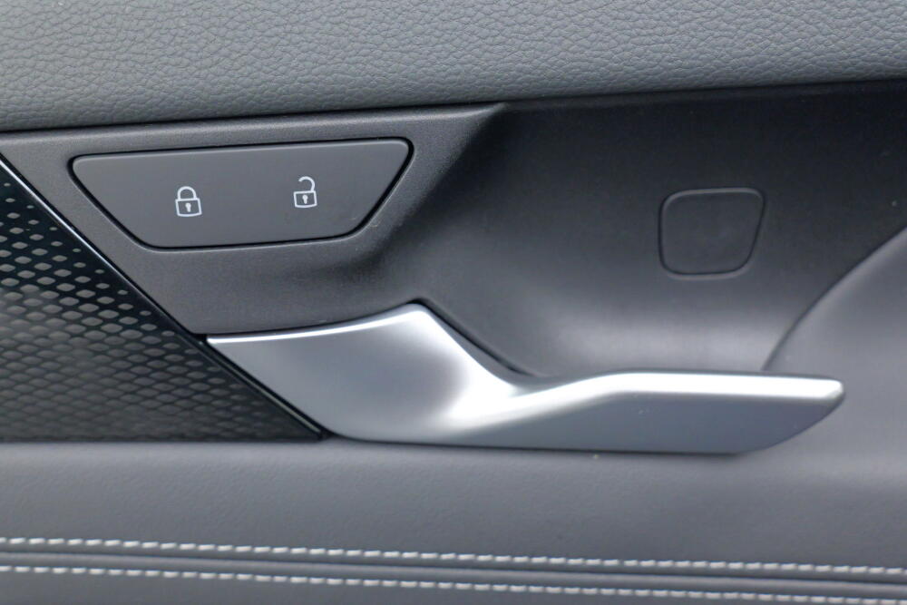 b600b577-c1f6-48cd-827f-520465d87b1b-full