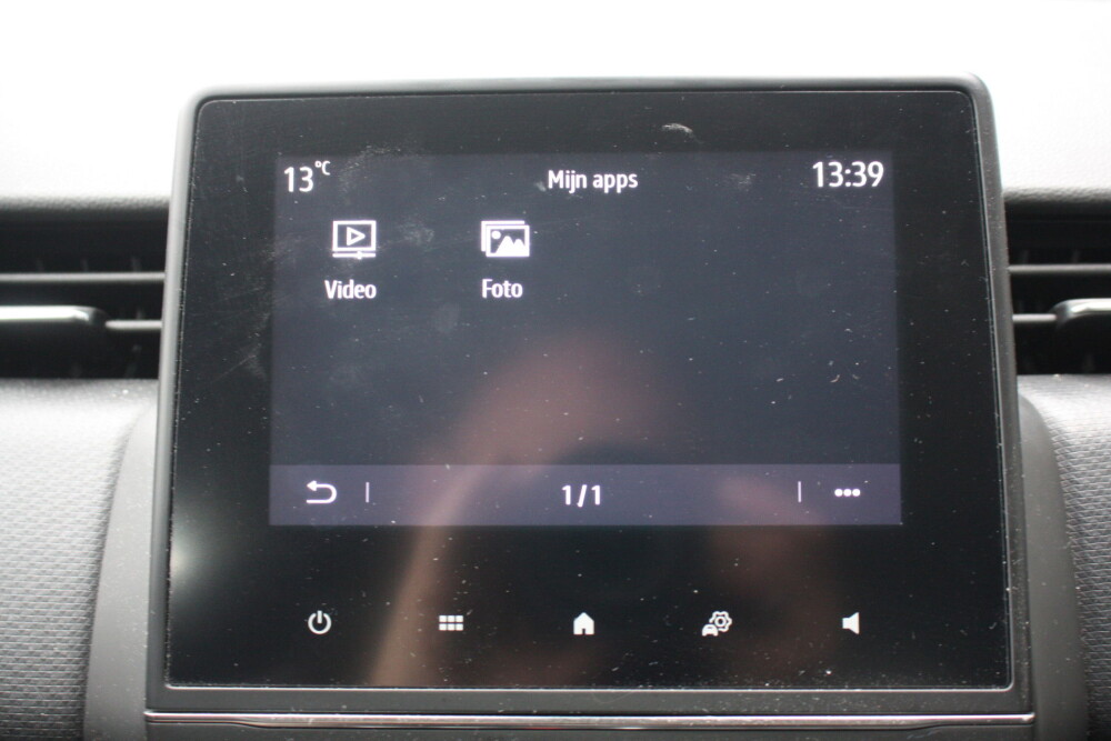 0db22d2c-58bf-4a33-a6b9-9fa85bb5f392-full