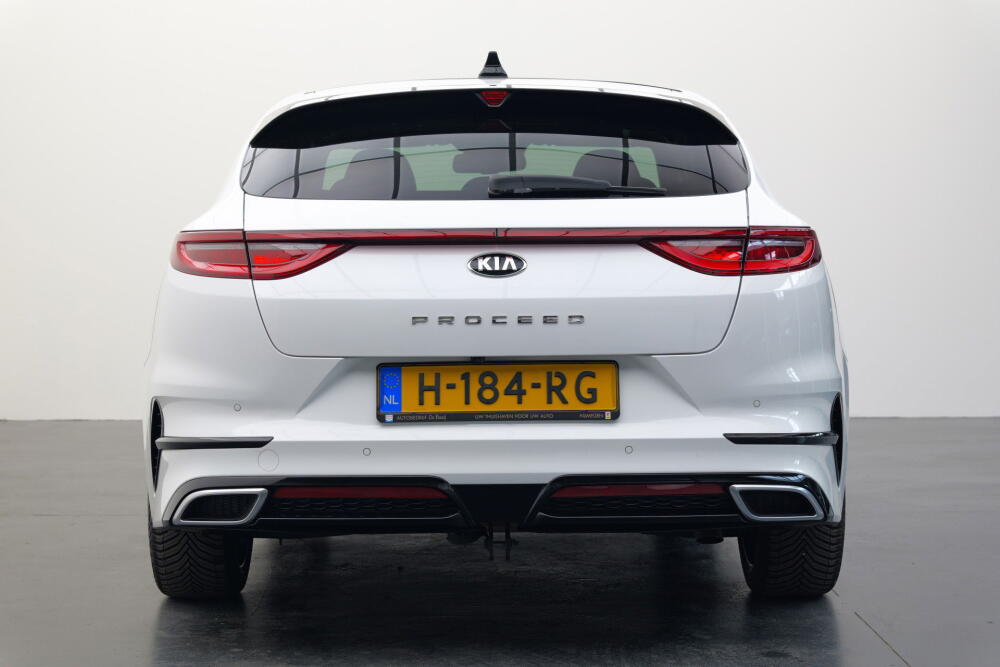 578ff83c-d913-4416-a807-306d45666212-full