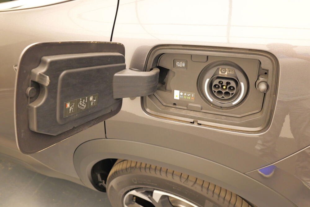 036cfc48-13eb-46eb-bbd2-a90c449ae8bd-full