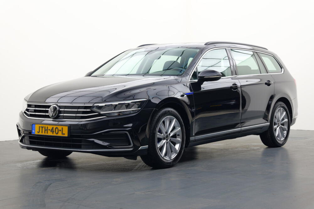 12158bf7-0de4-4cca-996f-8c3dfbef432e-full