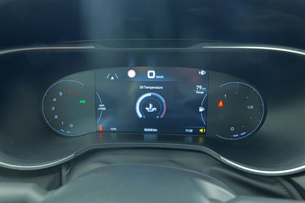 f5ccf811-3550-468c-a293-528f47b1d0bc-full