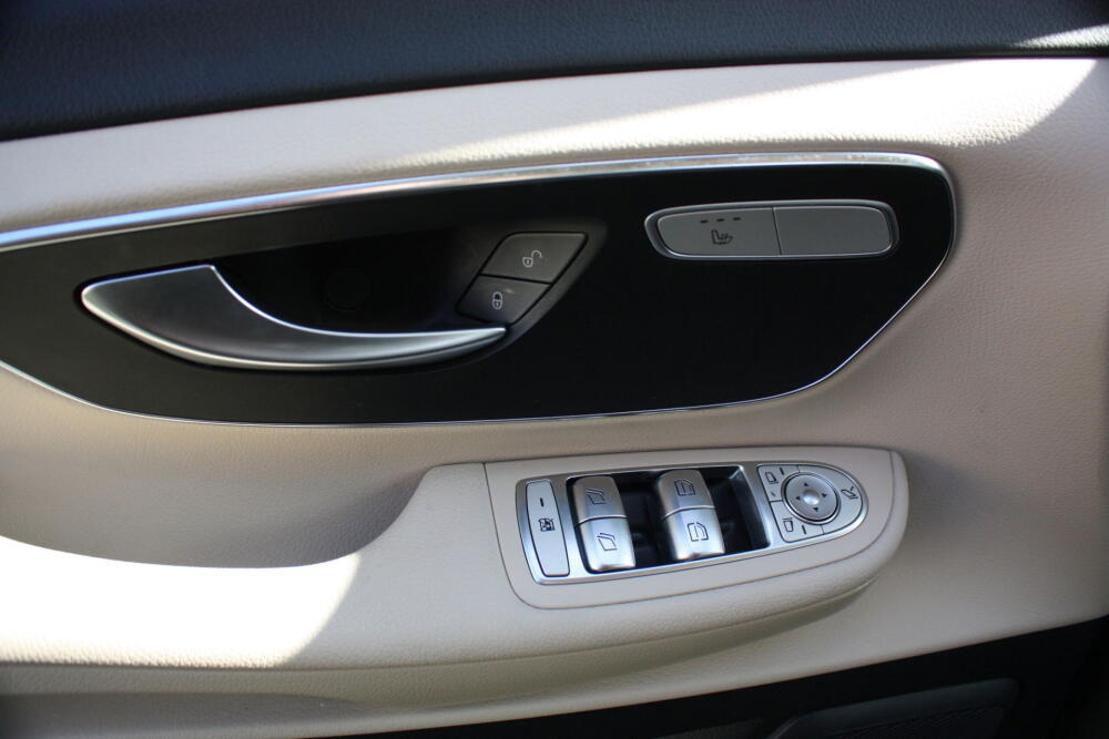 f29b531e-100d-42e6-a407-042debb16b21-full