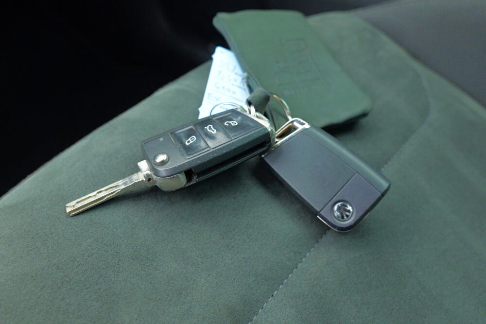 d14d64db-51da-4770-a3d1-d73de9bfed50-full