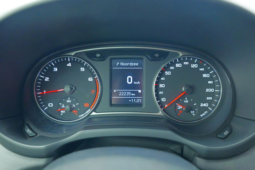 1ac986bb-c424-4a4c-89b8-7de93903b13d-full