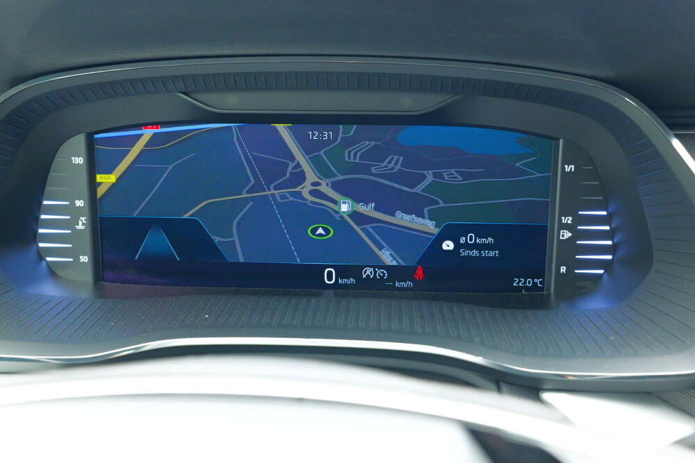 0482f7d3-de0f-4334-9d51-bf5c6f963429-full