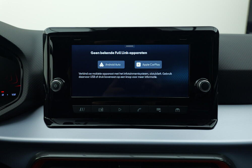 ff57c0c5-67fd-4f66-94ca-383b6c4d6eb6-full