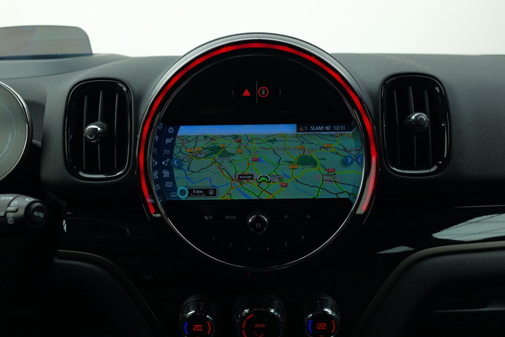 45f1deb2-6628-45d9-8d54-9bd965f354f4-full