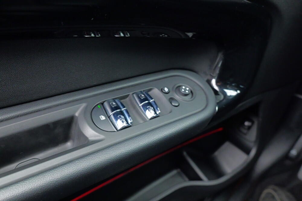 2bc86956-fcd8-4ecd-a00e-720e42f4f27b-full