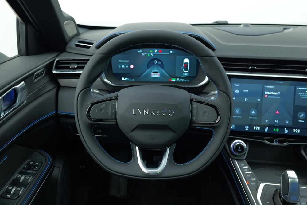 54c34d58-5d34-4827-83a7-3fff3a153a48-full