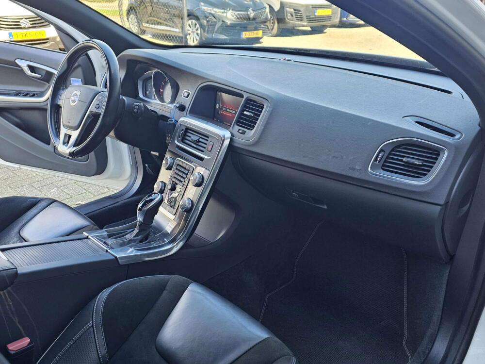 4fd8779b-acb6-43aa-8235-3ce4a1523082-full