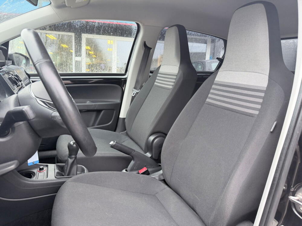 6816b5c9-34d1-4967-853c-c5b782bb5eb9-full