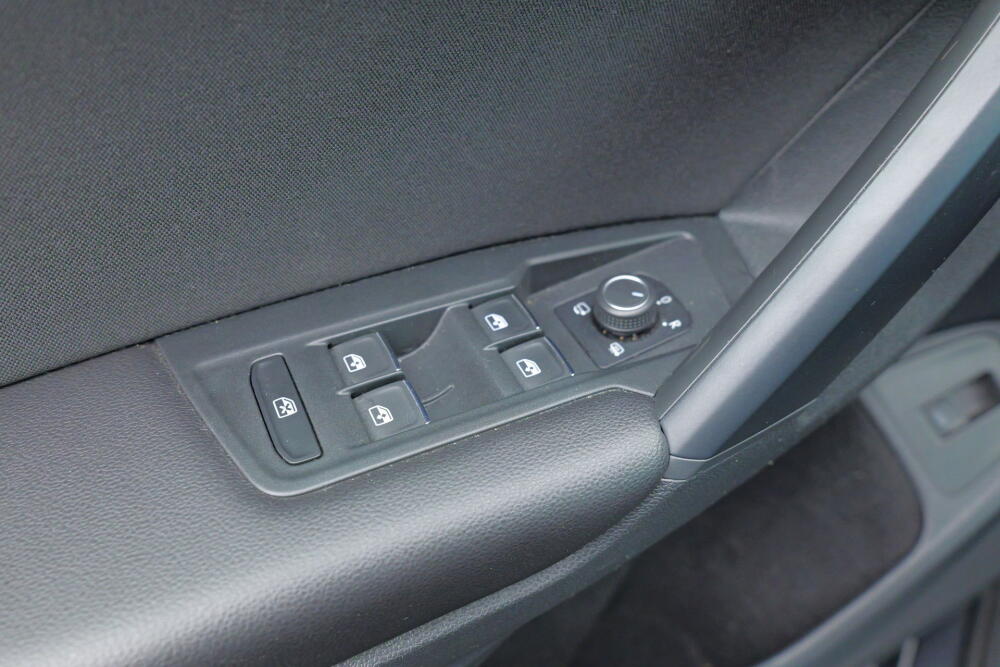 40f482c0-8d5c-4fd2-bfad-815de04bd2c0-full