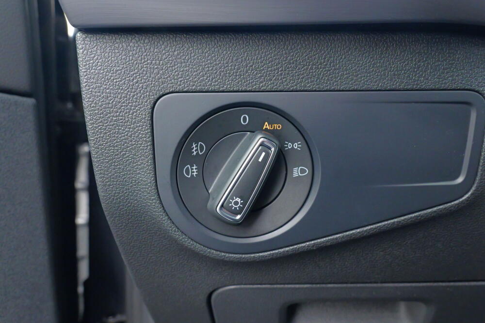 28382d8f-530d-4302-899a-2d03f8886ea8-full