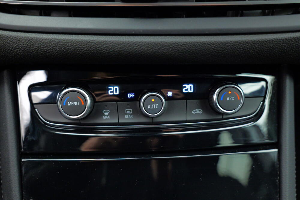 3d2eacce-475c-45c2-afd8-be880d823511-full