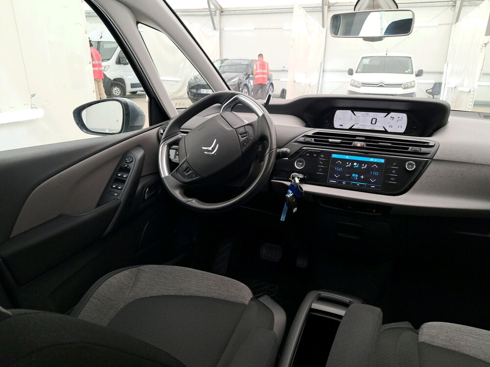 756eccfe-f627-4503-81c3-221daaba8db0-full