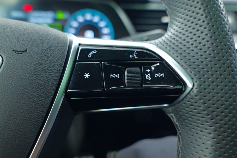 a197136d-5b04-4f37-9a5a-4529f0f3286c-full