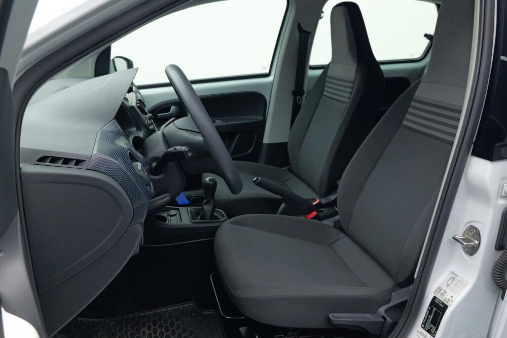 db558bd4-8c42-4c2e-83b1-723d6f99e7fa-full