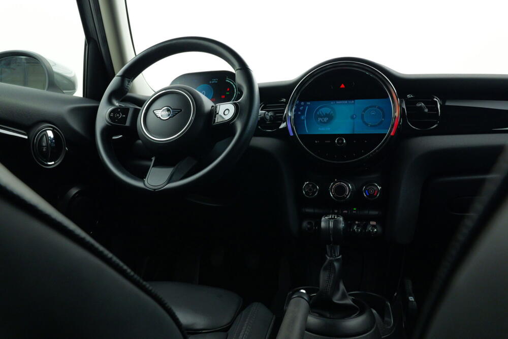 e57d492a-231a-439c-bddf-7331c514f3d1-full