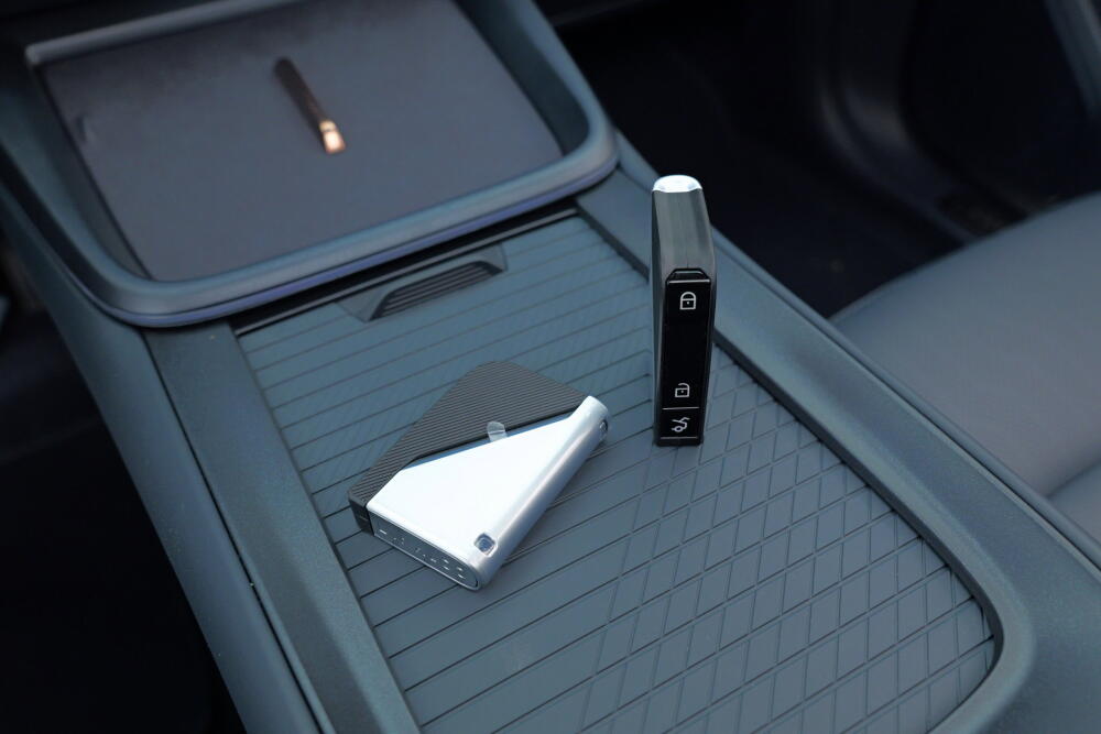 50c749ed-b317-476b-9645-f52189dcf987-full