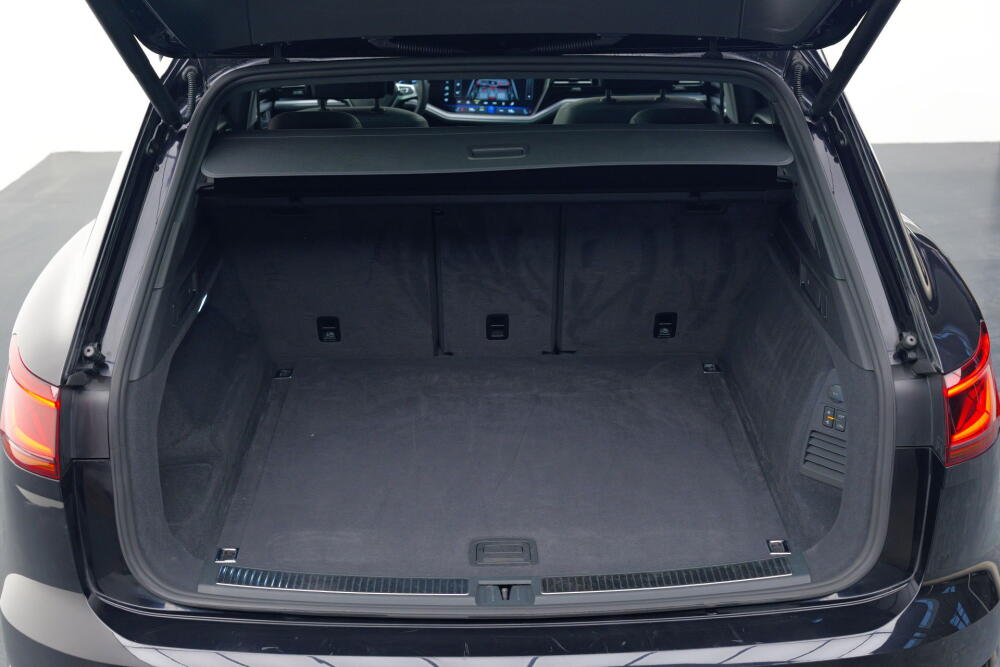 9351edaf-81e1-453a-8595-c1e3a2ffa81d-full