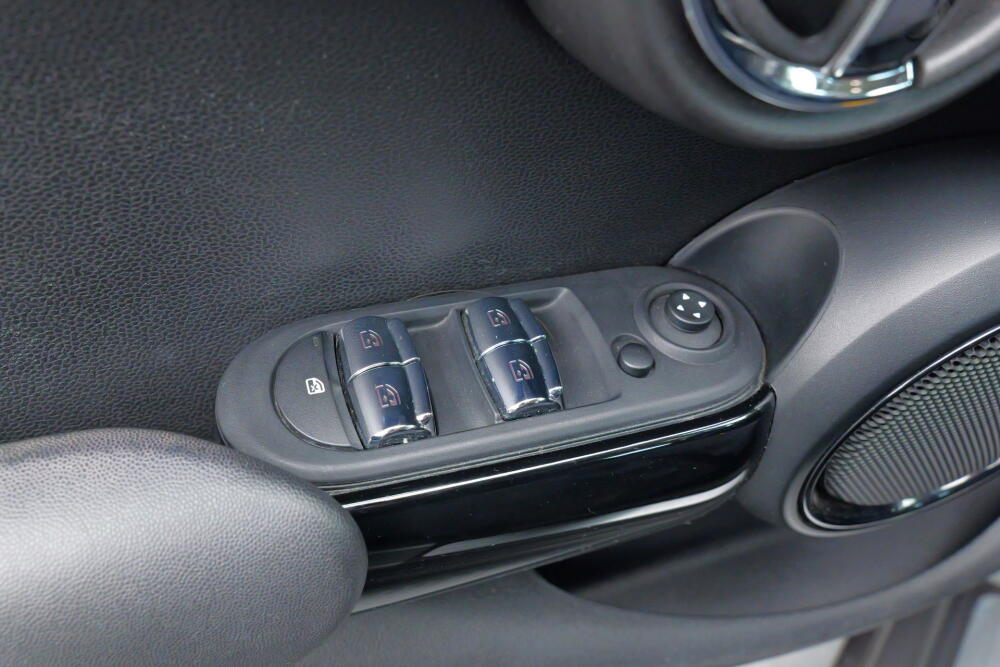 d15f14c7-7904-4c6c-b491-52fd2ba9bc89-full