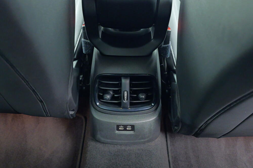 87abd29c-b8fe-453d-9b48-38167a209132-full