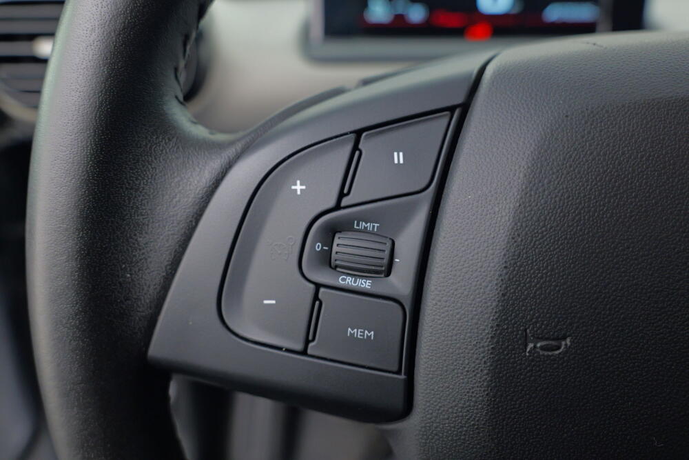 0a6fb964-6a9d-4cc4-8d6b-82daa1aea742-full